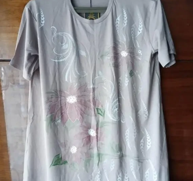 Футболка жіноча (туреччина) р.50-52 полубатал в трьох кольорах