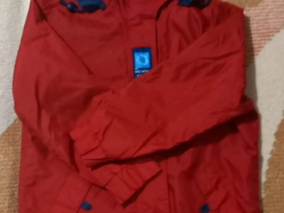Ветровка-куртка,дождевик мальчику.