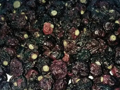 Продам сушеную смородину