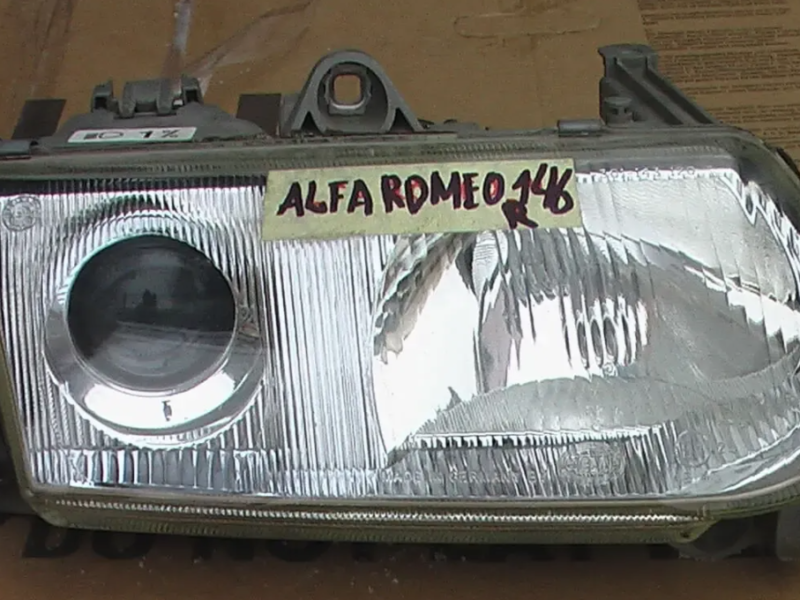 Фары передние Alfa Romeo 146