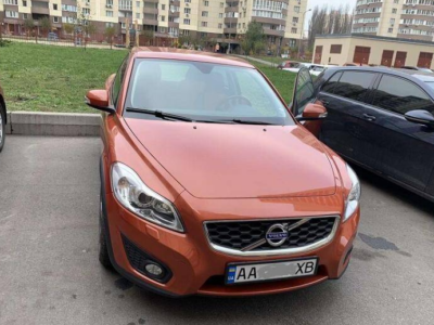 Продам свою машину Вольво С30