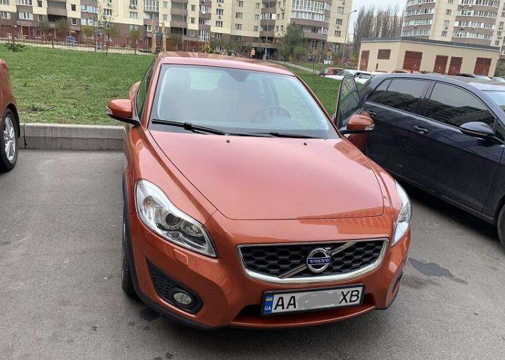 Продам свою машину Вольво С30