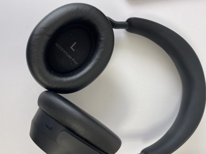Бездротові навушники Sennheiser ACCENTUM Plus Wireless Black: до 50 годин музики та повне занурення у звук