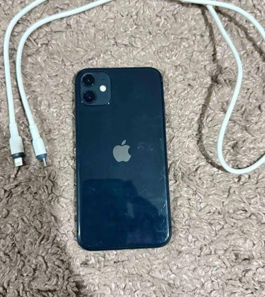 Смартфон iPhone 11 айфон 11