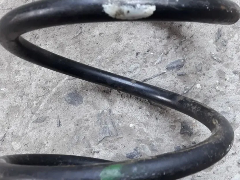 Пружина передняя Ford Connect