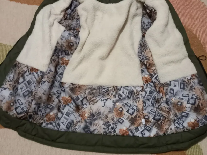 Парка куртка зимняя.