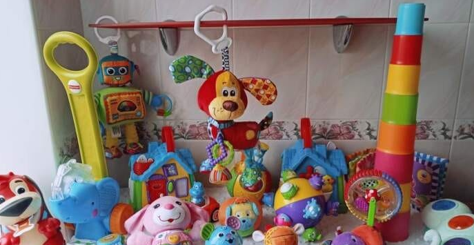 Брендові іграшки vtech, fisher price, elc, lamaze. Брендовые игрушки.