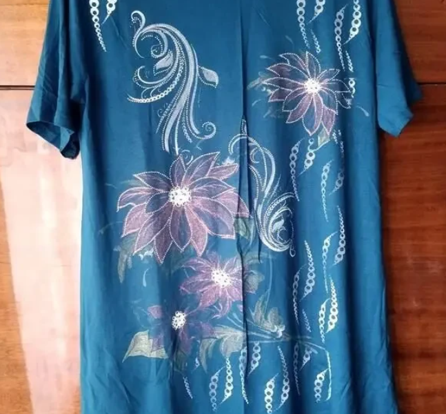 Футболка жіноча (туреччина) р.50-52 полубатал в трьох кольорах