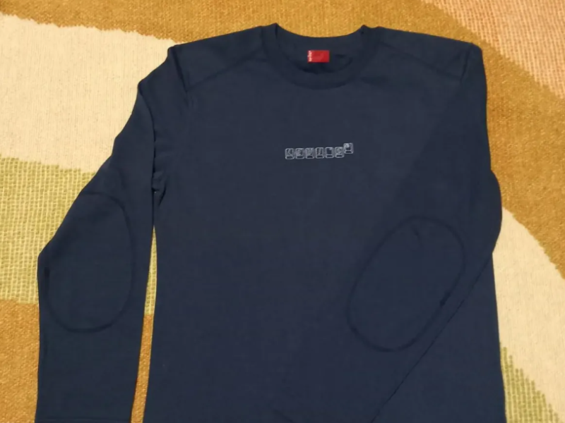 Новая толстовка, лонгслив мальчику подростку.