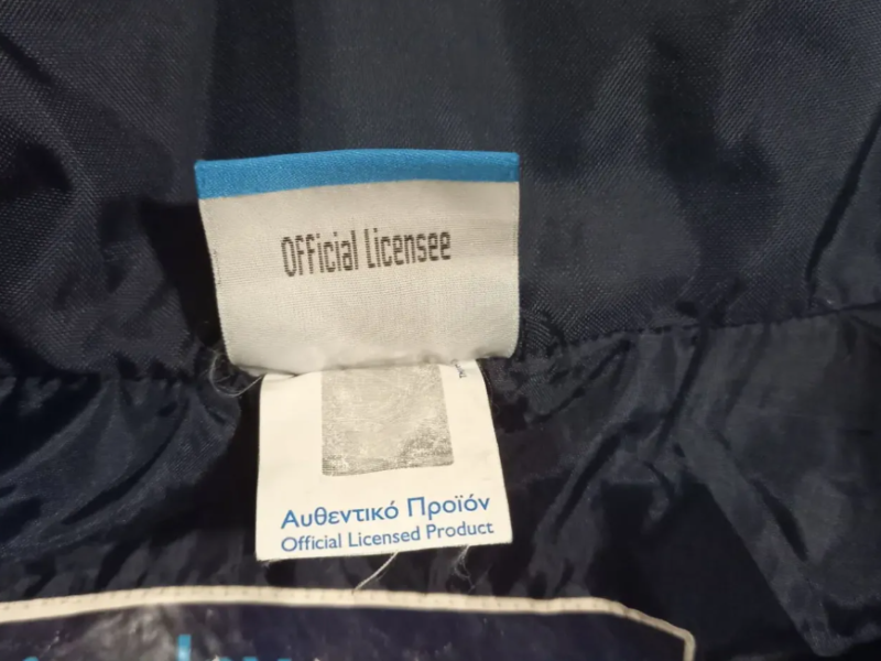 Ветровка-куртка,дождевик мальчику.