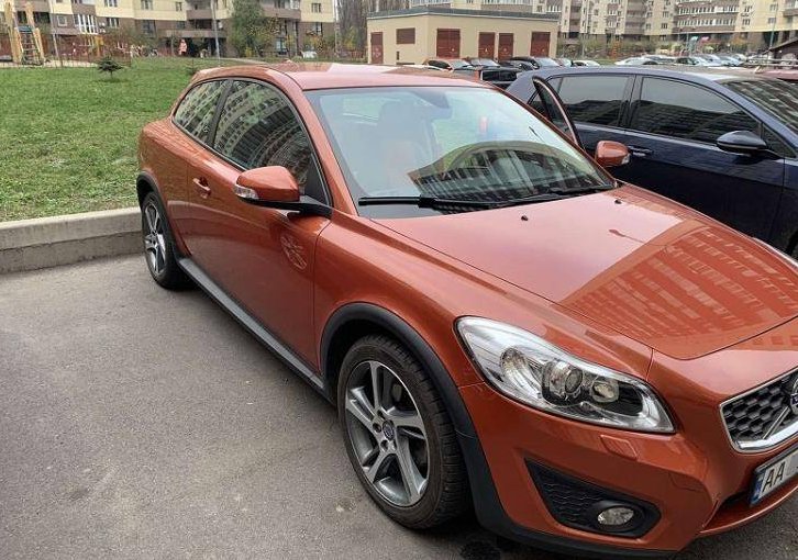 Продам свою машину Вольво С30