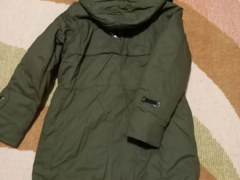 Парка куртка зимняя.
