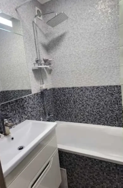 2-к квартира Київ, Печерський, Панаса Мирного 11