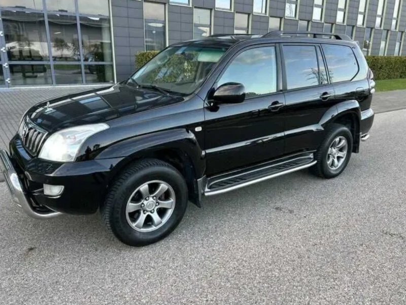 продам toyota land cruiser prado