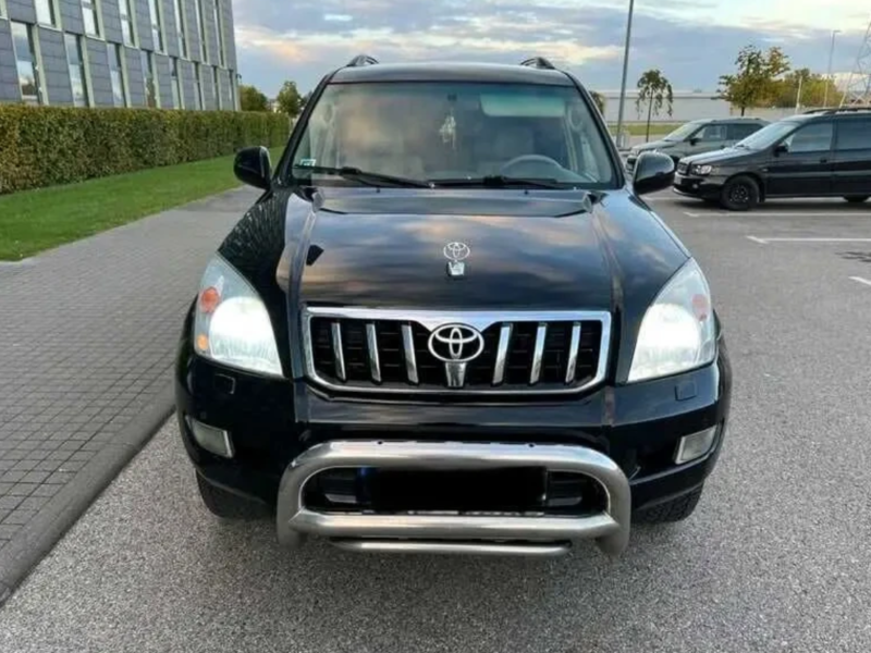 продам toyota land cruiser prado