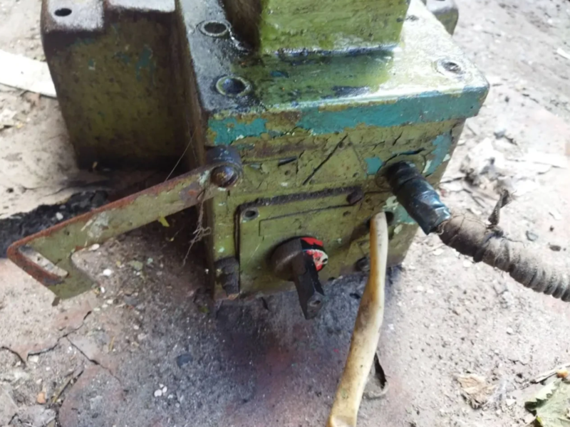 Свердлильний верстат 2м112