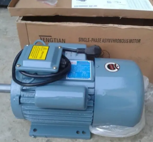 Электродвигатель однофазный 3 квт 3000 об/мин 220В новый