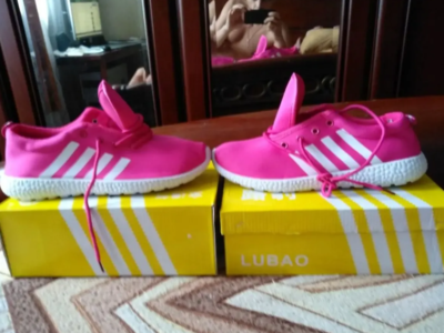 Кроссовки размер 38 и 41 новые