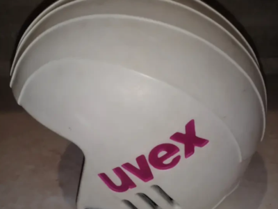 Дитячий захисний, універсальний шолом Uvex