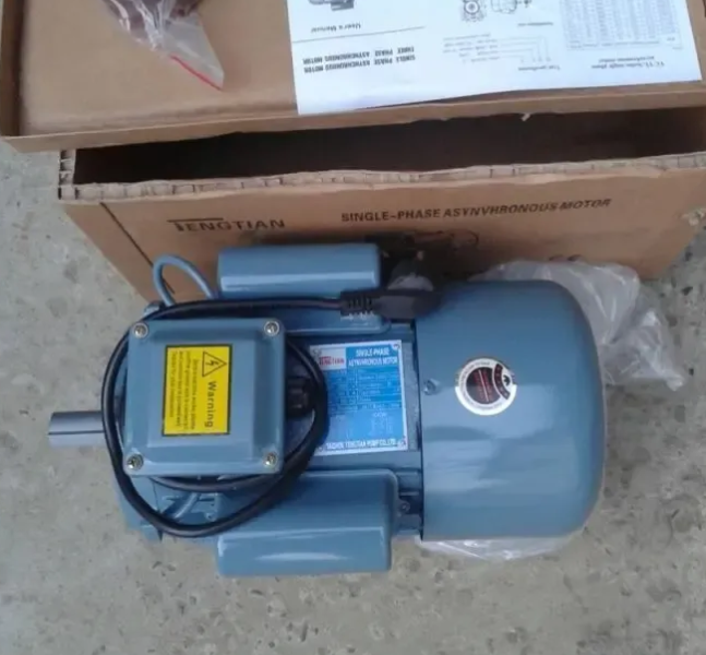 Электродвигатель однофазный 3 квт 3000 об/мин 220В новый