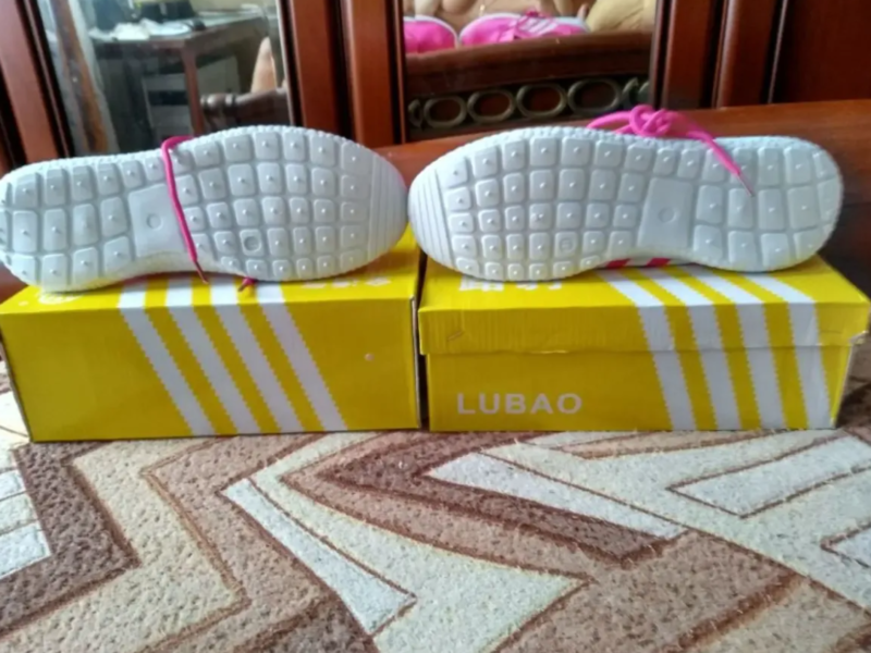 Кроссовки размер 38 и 41 новые