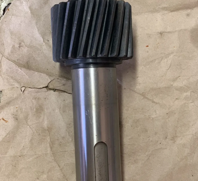 Вал-шестерня на Волчок К7-ФВП-200.