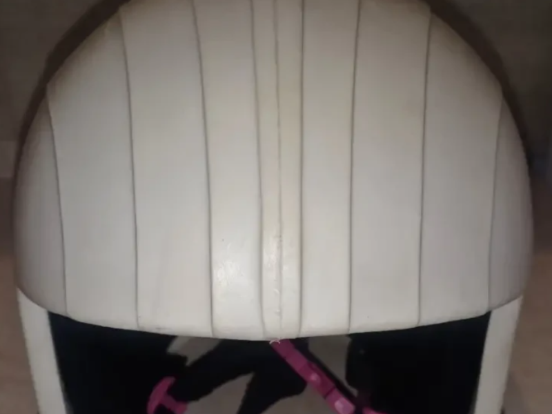 Дитячий захисний, універсальний шолом Uvex