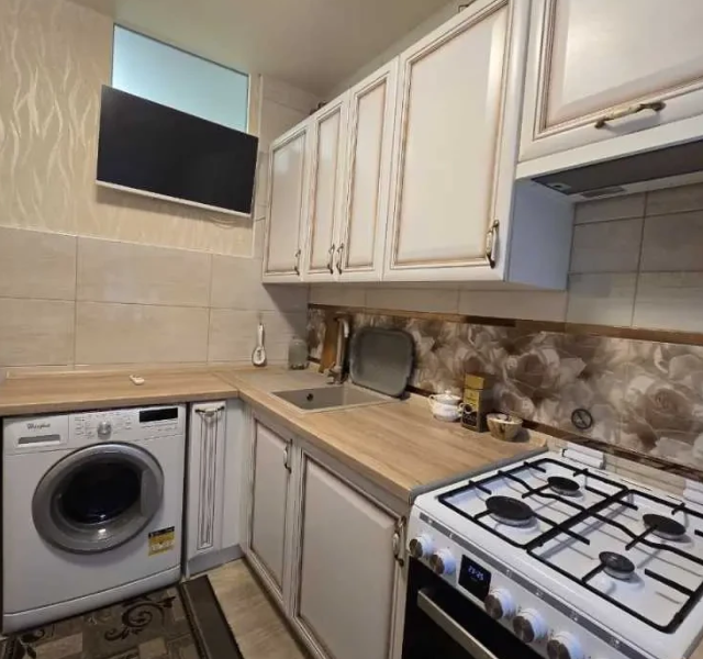 2-к квартира Білоцерківський, Біла Церква, Січневого прориву