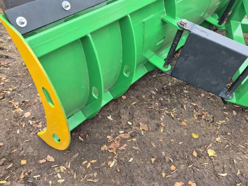 Бульдозерний відвал (лопата) до тракторів МТЗ, ЮМЗ, Т-150, Т-40