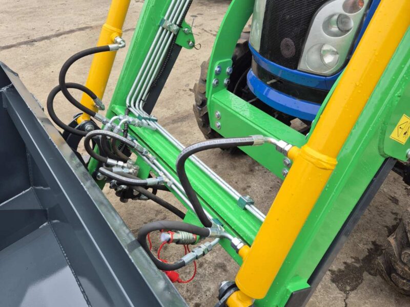 Навантажувач КУН на міні-трактор