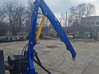 Кран маніпулятор на задню навіску МТЗ ЮМЗ
