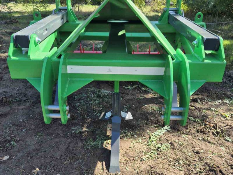 Глибокорозпушувач (Глубокорыхлитель) для трактора МТЗ , ЮМЗ