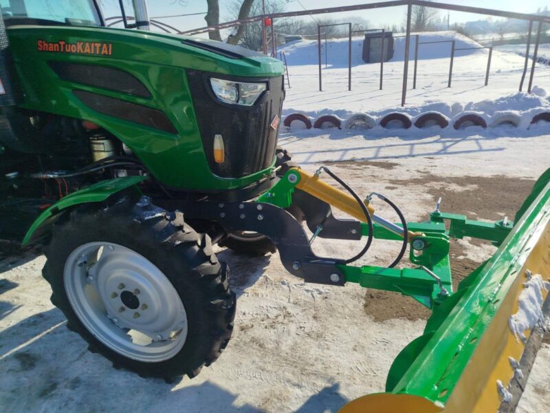 Відвал для снігу на мінітрактор