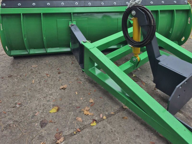 Снігоприбиральний відвал (лопата) до тракторів МТЗ, ЮМЗ, Т-150, Т-40 з сталевим ножем