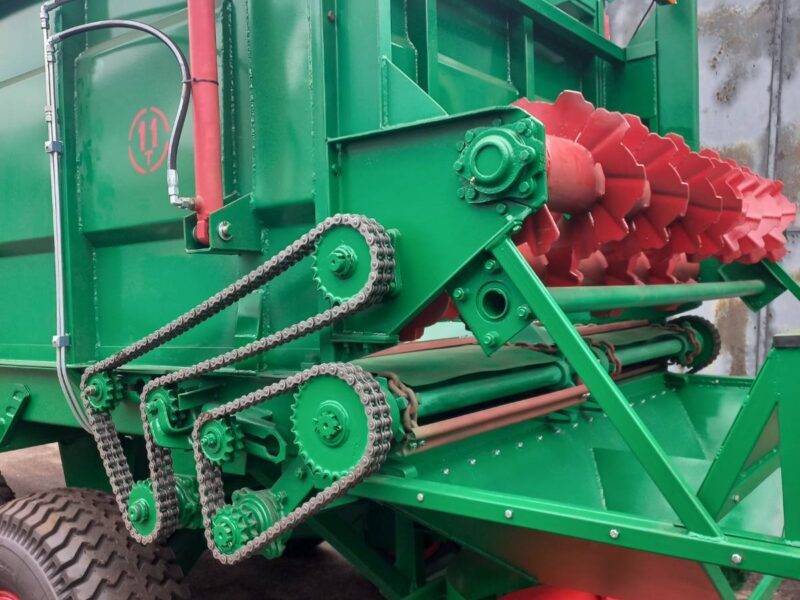 Універсальний гноєрозкидач ПРТ-10