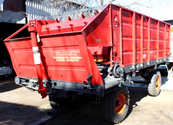 Кормороздавач тракторний універсальний КТУ-10А. Запчастини.