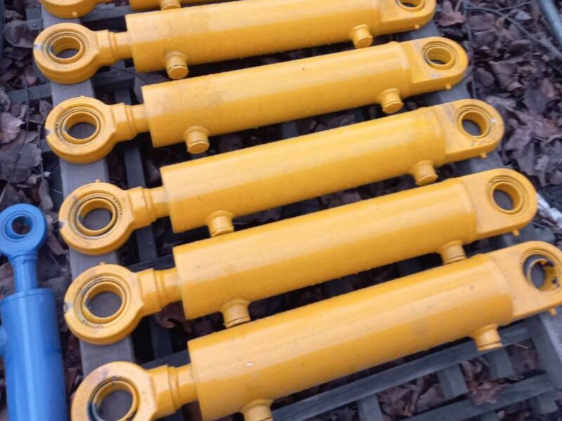 Циліндр на фронтальні навантажувачі кун LoadPro МТЗ,ЮМЗ,Т-40