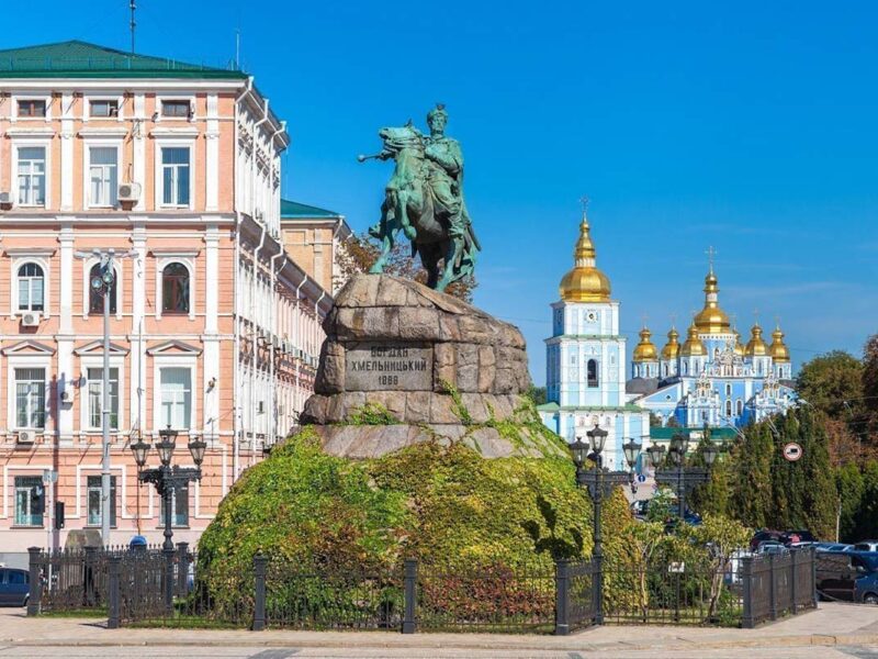 Таксі Київ — Краків | Міжнародний трансфер до Польщі