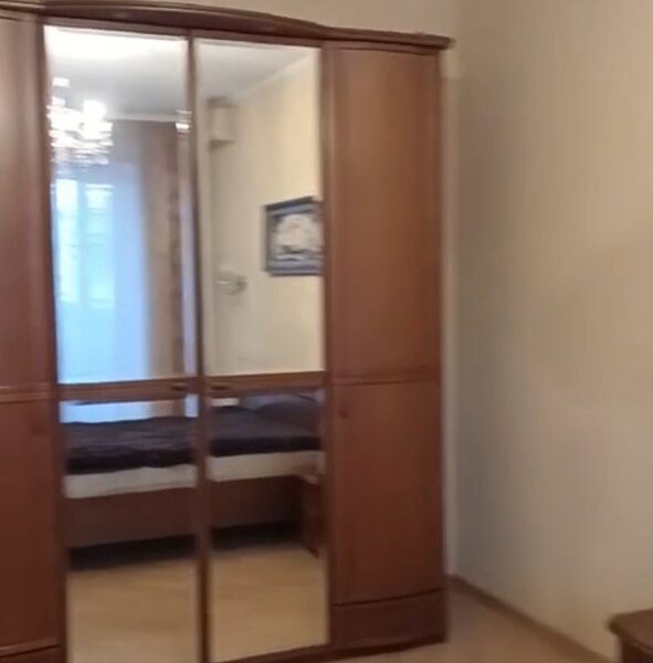 Продам 3-ну квартиру Кривий Ріг Східний 3 Довгинцівський район