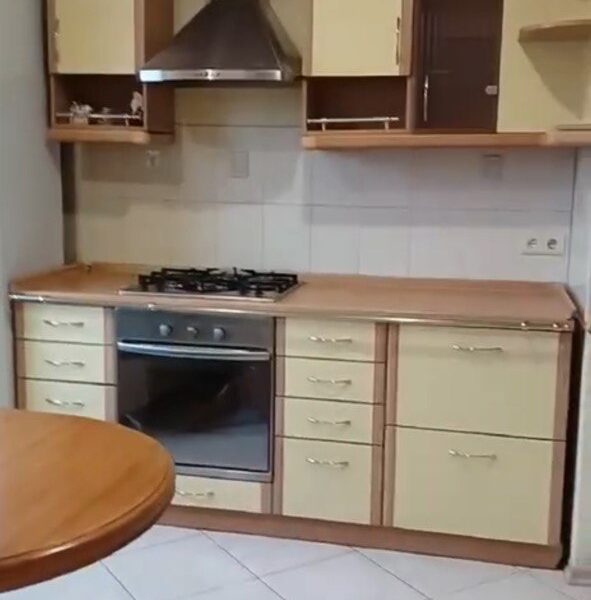 Продам 3-ну квартиру Кривий Ріг Східний 3 Довгинцівський район