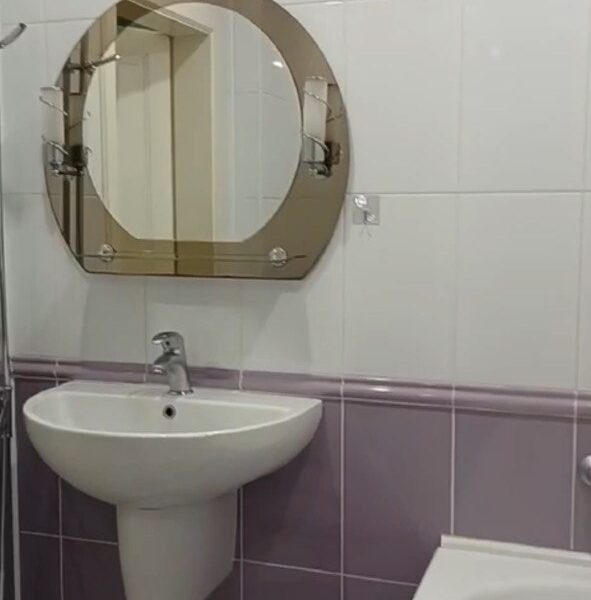 Продам 3-ну квартиру Кривий Ріг Східний 3 Довгинцівський район