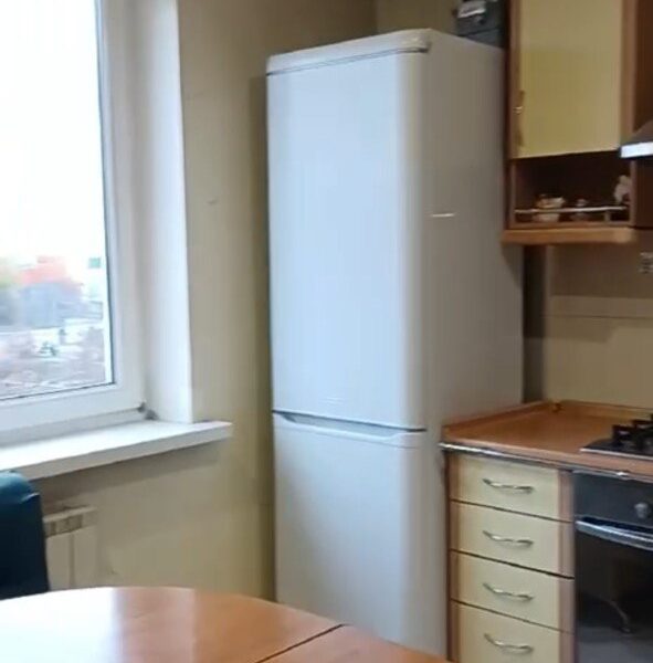 Здам 3 ну квартиру Кривий Ріг Довгинцівський район Східний -3.