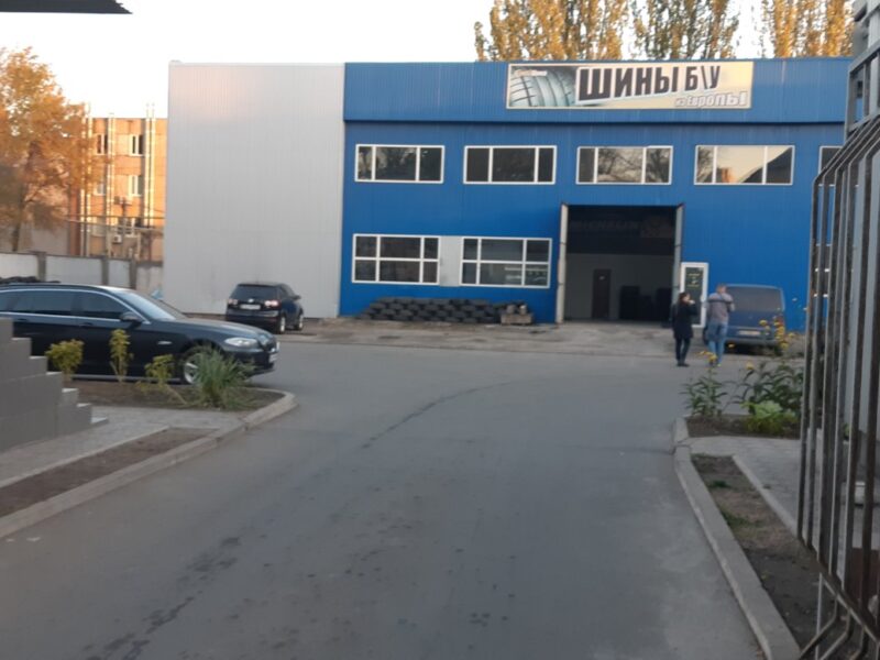 Здається в оренду приміщення 80 м кв під СТО або склад в Крівому Розі