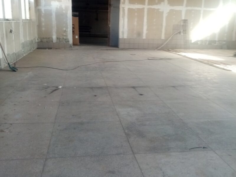 Оренда приміщення 300 м кв на 2-му поверсі з електропідіймачом під склад