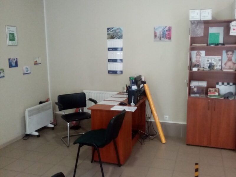 Здається в оренду офісні приміщення 15-100 кв. м., Кривий Ріг, р-н Автовокзал