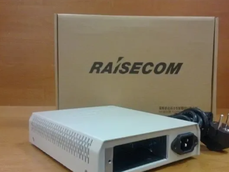 Медиаконвертер Raisecom RC001-1AC Шасси с AC блоком