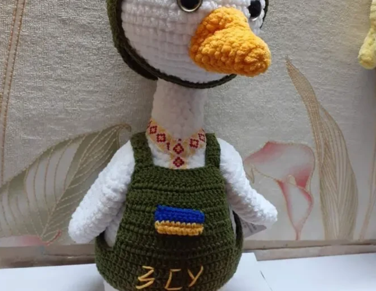 М'яка іграшка Гусак Захистник.