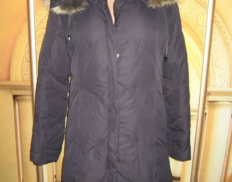 Женский пуховик, курточка, пальто S-M размер