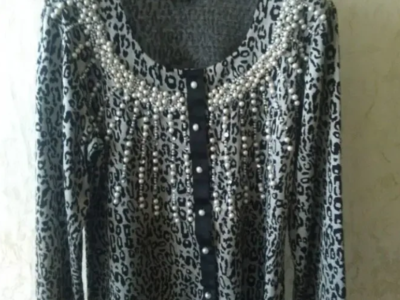 Женская кофточка на пуговицах (Турция).