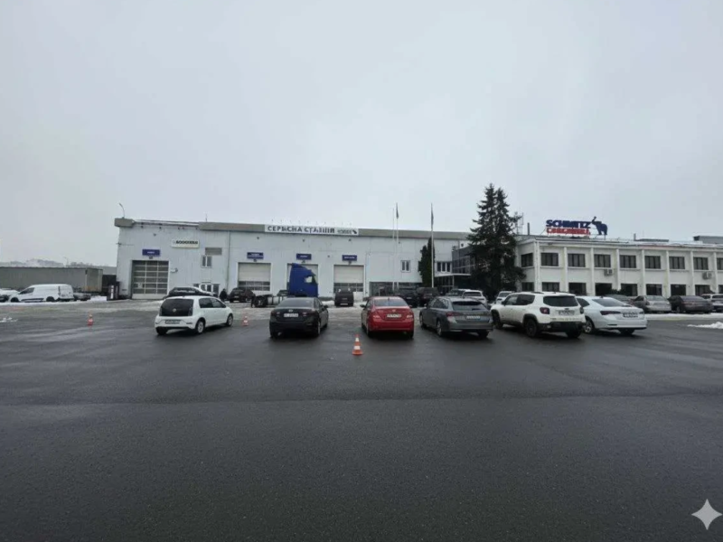 торгові площі Київ, Голосіївський, Кільцева